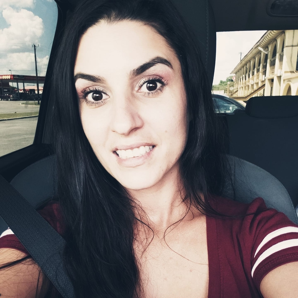 Meet your Posher, Crystal